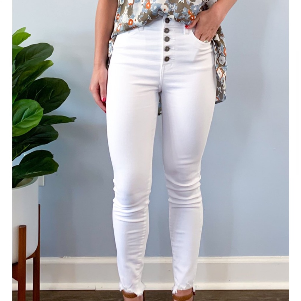 KanCan White Button Fly Skinny Jeans
